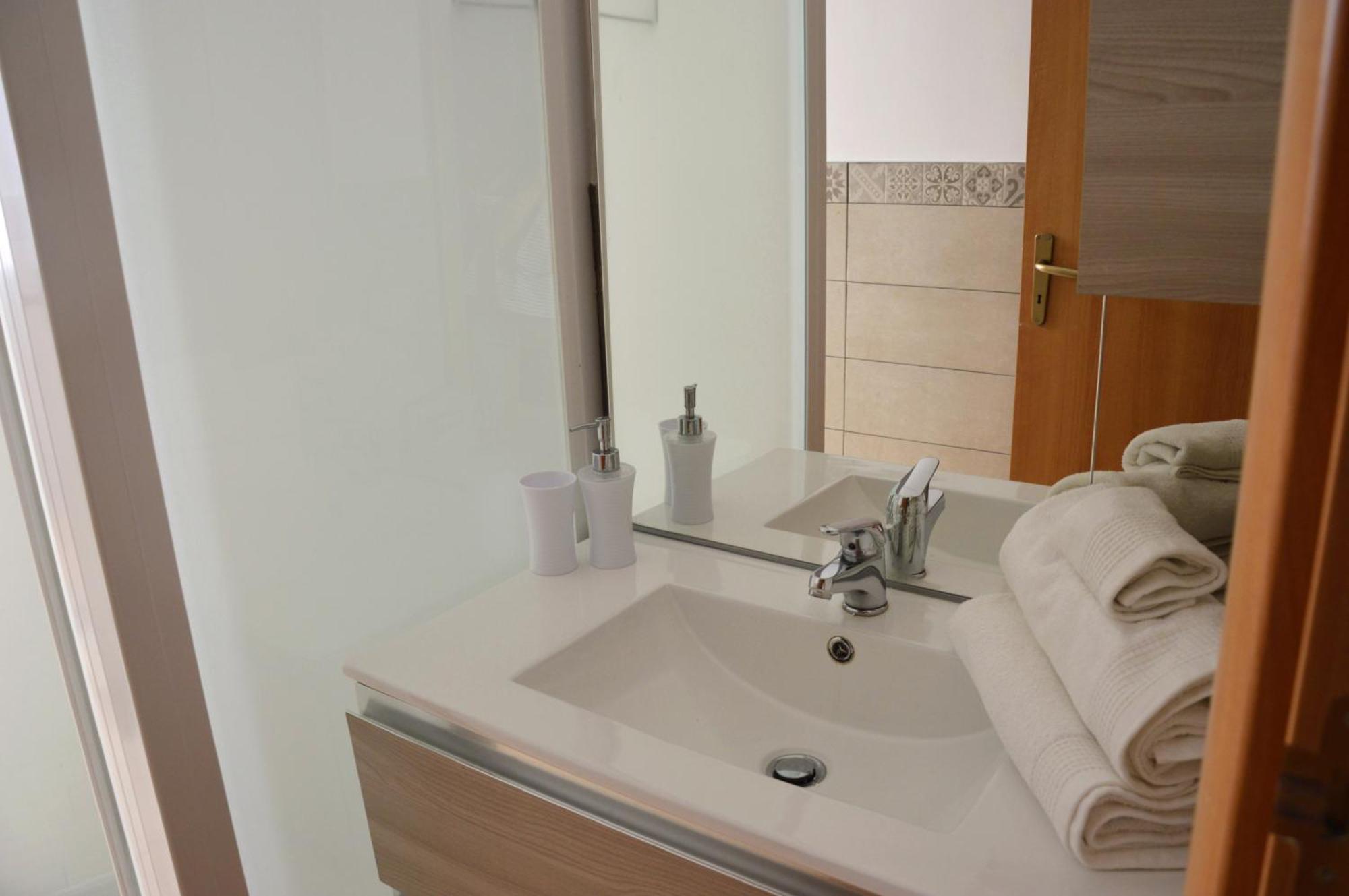 Rita Little House Appartement Mascali Buitenkant foto