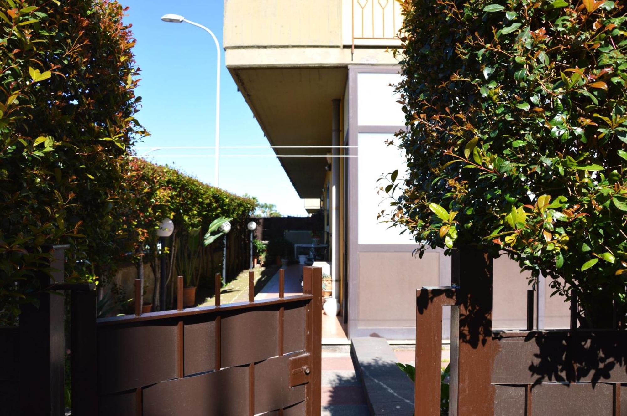 Rita Little House Appartement Mascali Buitenkant foto